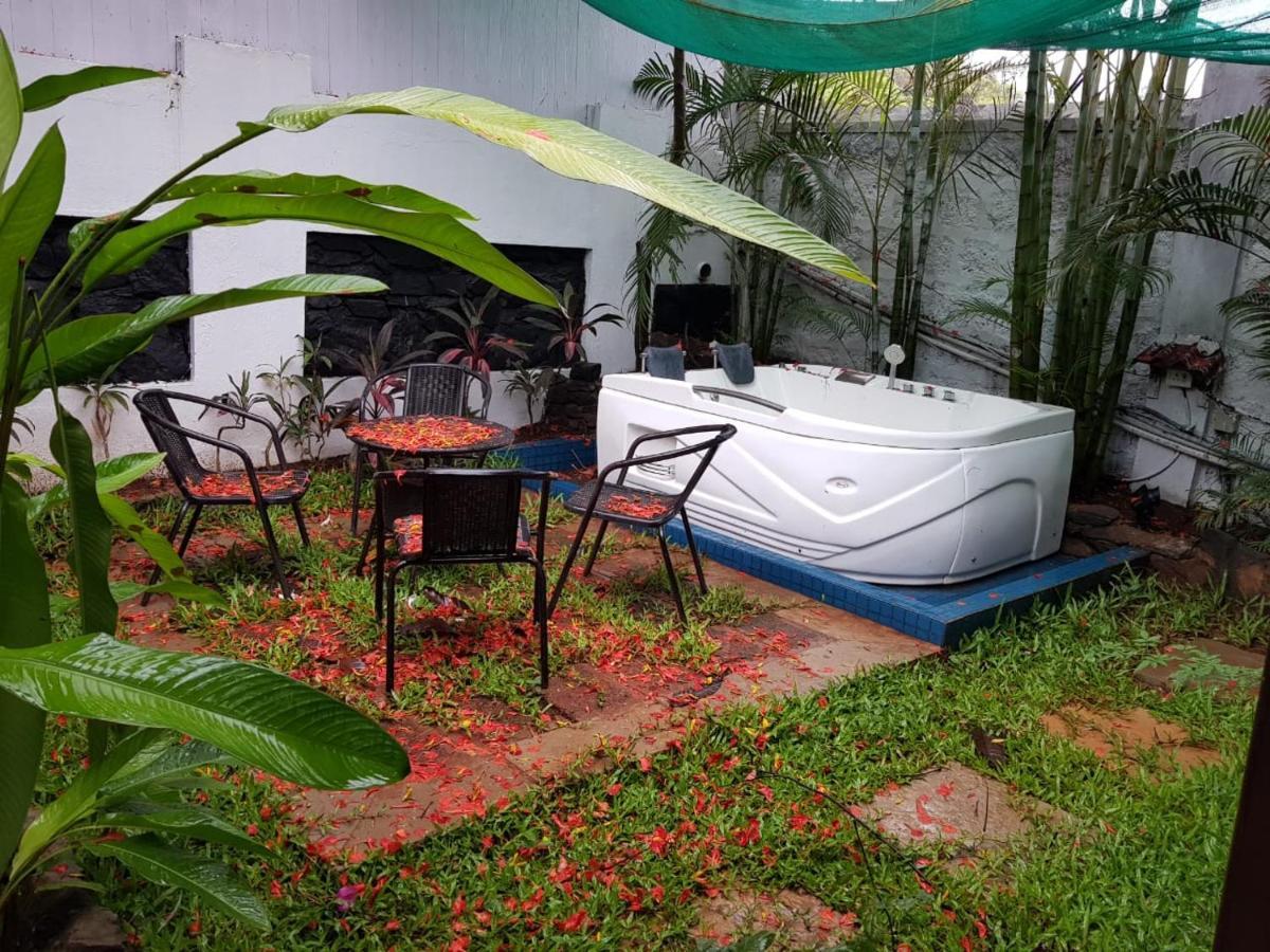 Rock Forest Goa Honeymoon Cottages Calangute Dış mekan fotoğraf